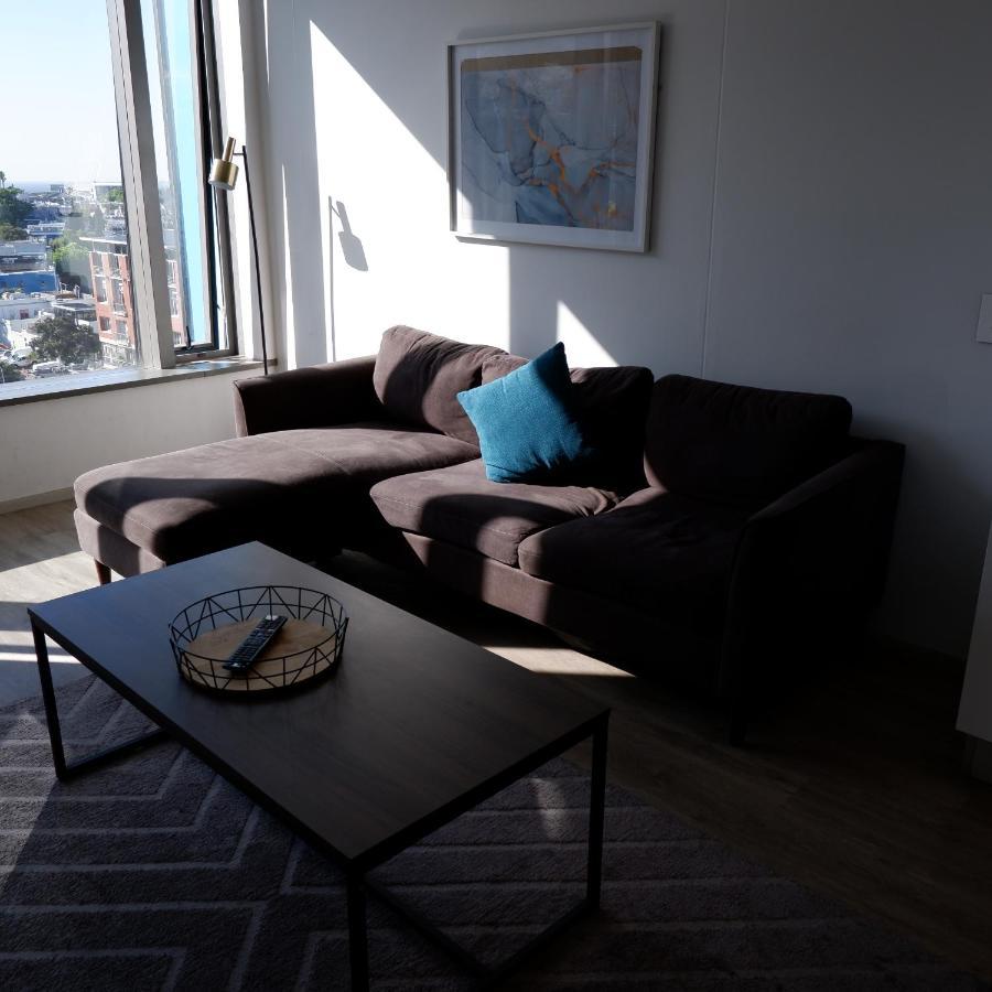 117 On Strand - Luxury Apartments Fokváros Kültér fotó